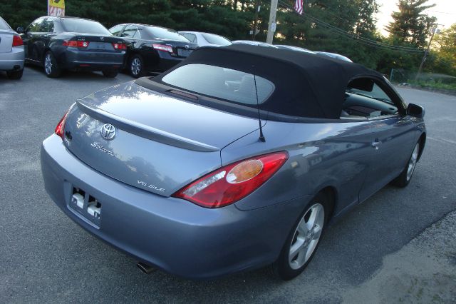 2005 Toyota Camry Solara 530i Sport Package