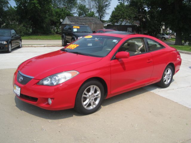 2005 Toyota Camry Solara SE