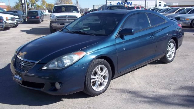 2005 Toyota Camry Solara SE