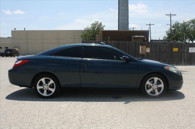 2005 Toyota Camry Solara EX 2D Coupe