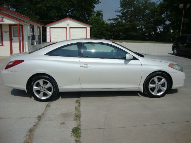 2005 Toyota Camry Solara 45