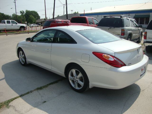 2005 Toyota Camry Solara 45