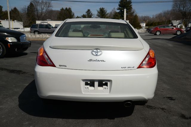 2005 Toyota Camry Solara 45