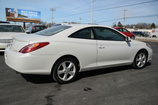 2005 Toyota Camry Solara 45