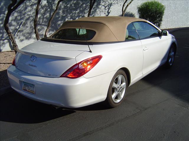 2005 Toyota Camry Solara 45