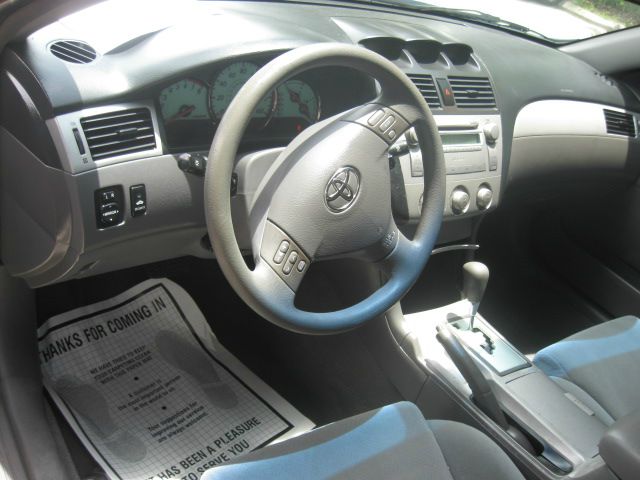 2006 Toyota Camry Solara SE