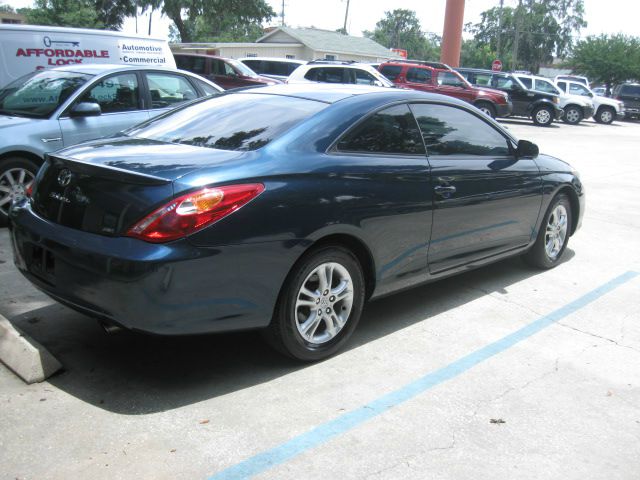 2006 Toyota Camry Solara SE