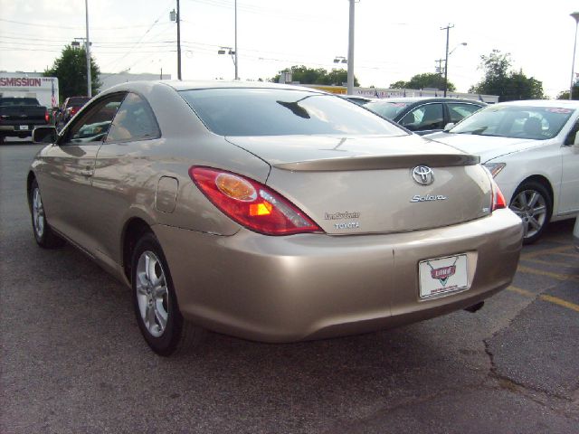 2006 Toyota Camry Solara SE