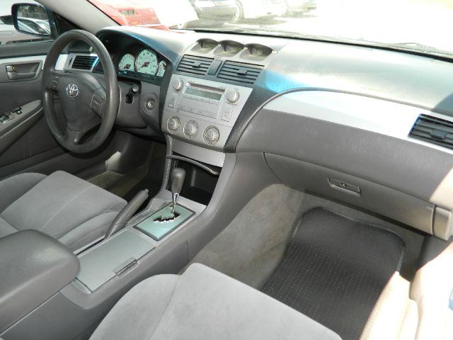 2006 Toyota Camry Solara SE