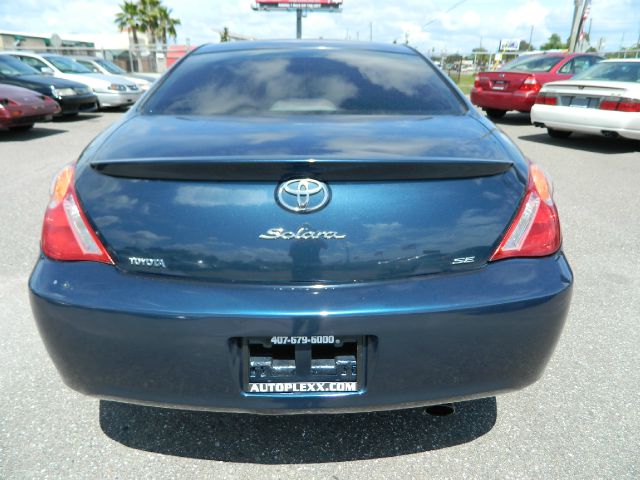 2006 Toyota Camry Solara SE