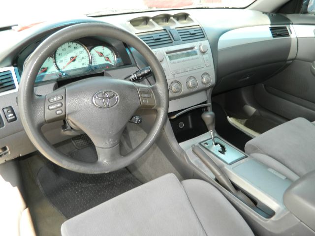 2006 Toyota Camry Solara SE