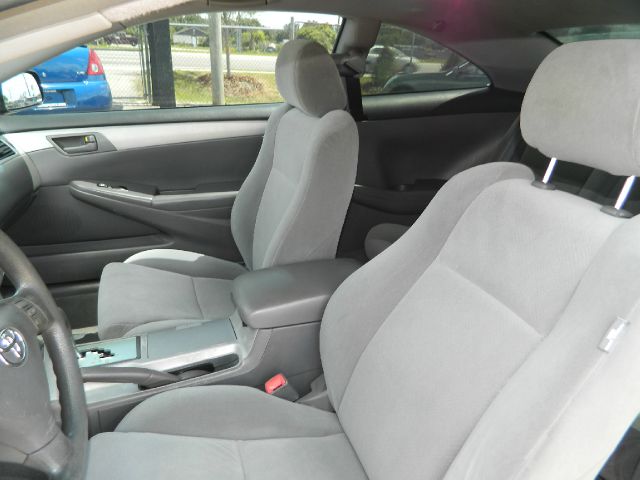 2006 Toyota Camry Solara SE