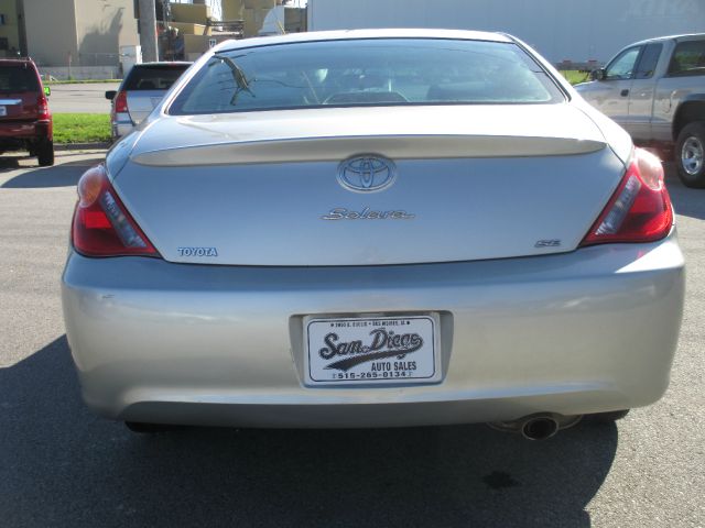 2006 Toyota Camry Solara SE