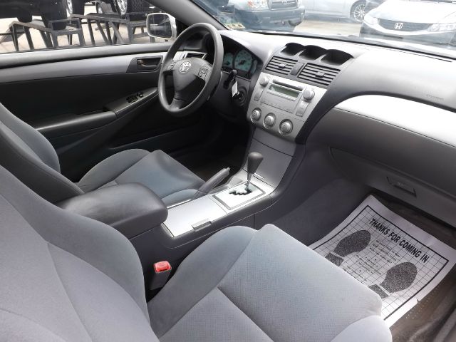 2006 Toyota Camry Solara SE