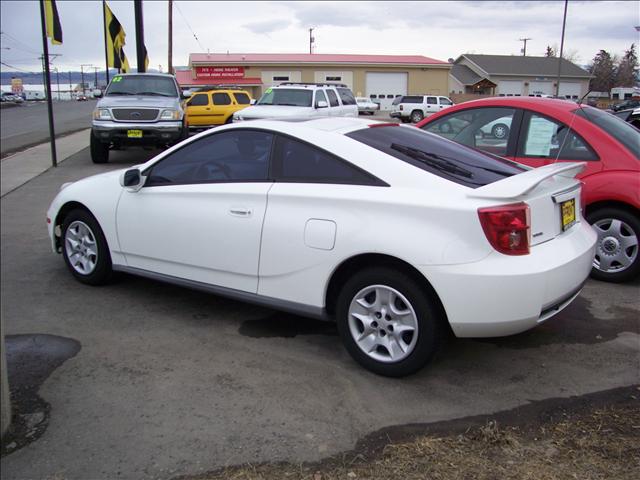 2003 Toyota Celica 4dr Value Edition Auto Sedan