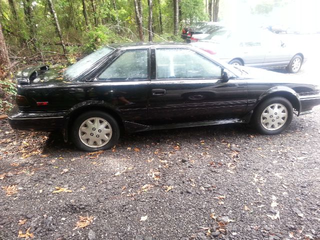 1988 Toyota Corolla 4dr Value Edition Auto Sedan