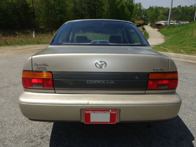 1994 Toyota Corolla L.T. 4-w.d. 5.3L