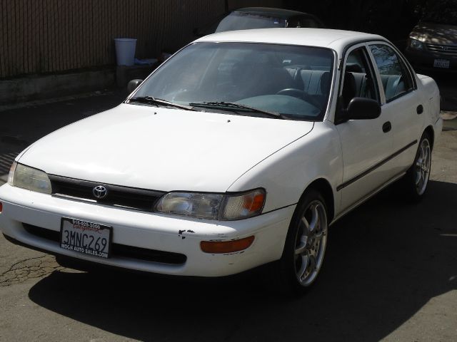 1995 Toyota Corolla Base