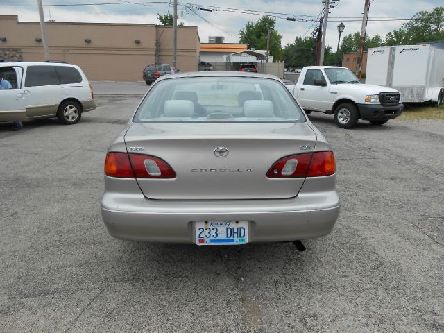 1999 Toyota Corolla SEL Sport Utility 4D