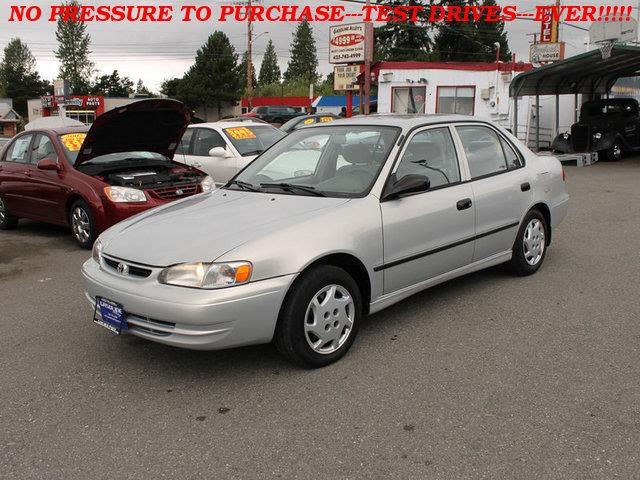 1999 Toyota Corolla XLT 4-door 2WD