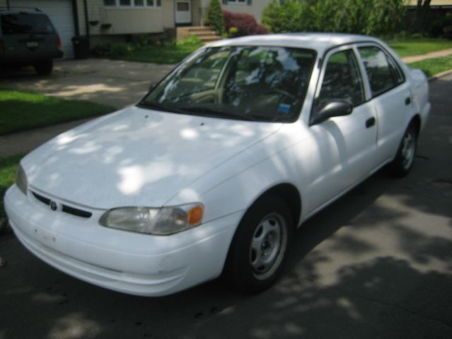 1999 Toyota Corolla EXT LS 2WD