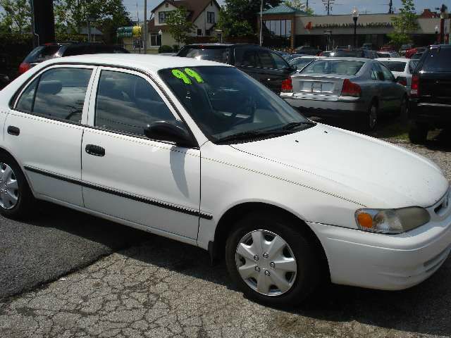 1999 Toyota Corolla SEL Sport Utility 4D