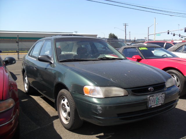 2000 Toyota Corolla EXT LS 2WD