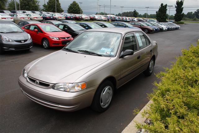 2000 Toyota Corolla X