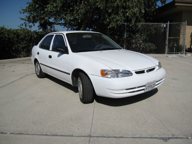 2000 Toyota Corolla Unknown