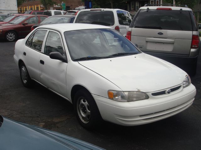 2000 Toyota Corolla EXT LS 2WD