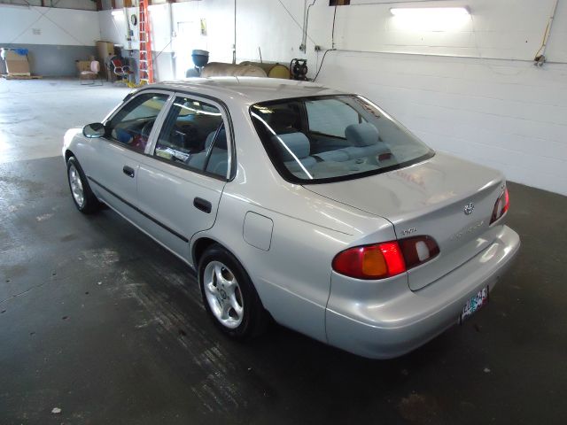 2000 Toyota Corolla SEL Sport Utility 4D