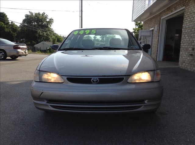 2000 Toyota Corolla EXT LS 2WD