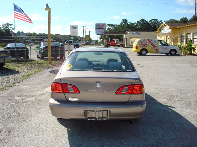 2000 Toyota Corolla EXT LS 2WD