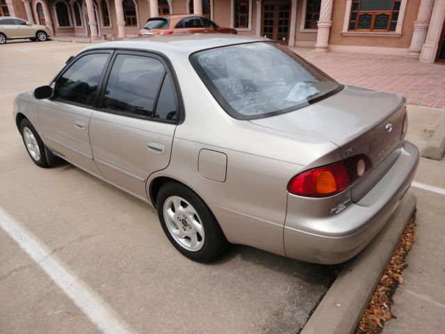 2001 Toyota Corolla SEL Sport Utility 4D