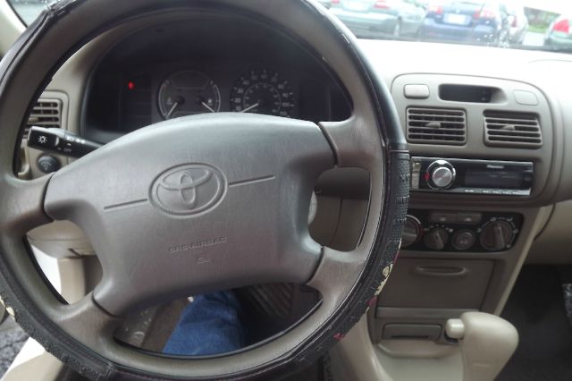 2001 Toyota Corolla SEL Sport Utility 4D