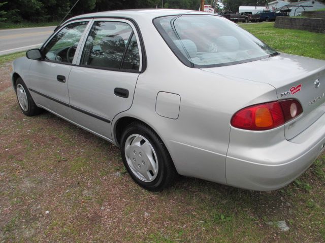 2001 Toyota Corolla SEL Sport Utility 4D