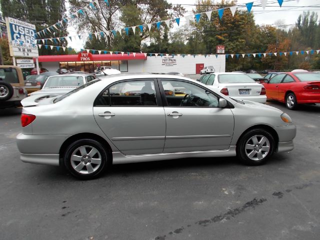 2003 Toyota Corolla XR