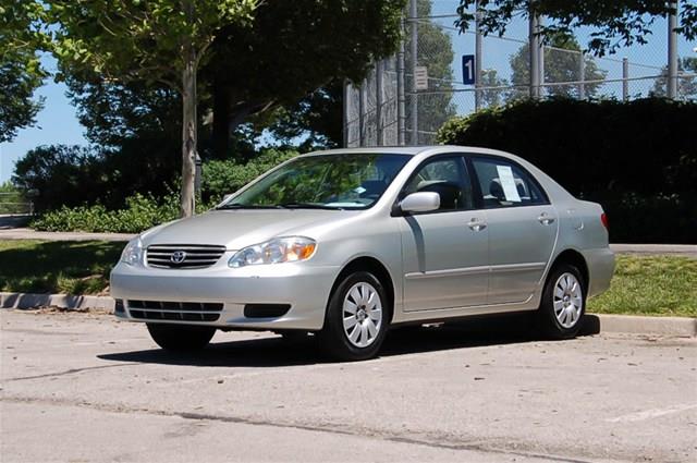 2003 Toyota Corolla SEL Sport Utility 4D