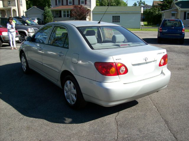 2003 Toyota Corolla 4dr Reg WB