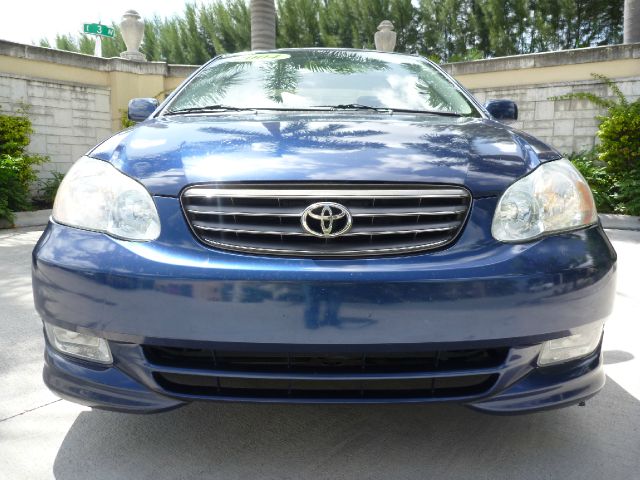 2004 Toyota Corolla XR