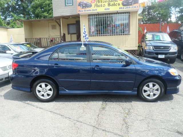 2004 Toyota Corolla XR