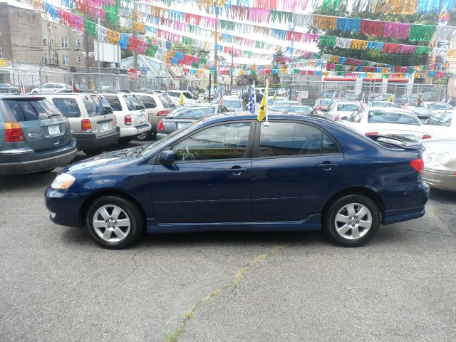 2004 Toyota Corolla XR