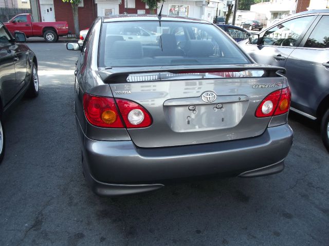 2004 Toyota Corolla W/T REG CAB