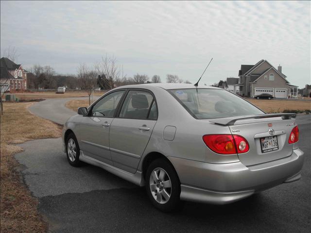 2004 Toyota Corolla XR