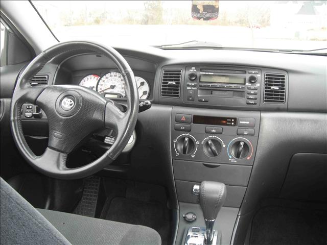 2004 Toyota Corolla XR