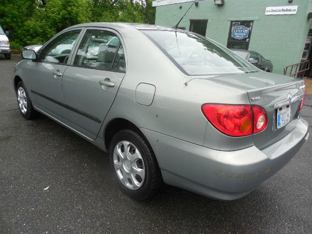 2004 Toyota Corolla SEL Sport Utility 4D