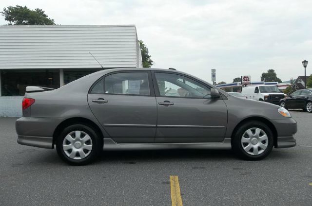 2004 Toyota Corolla LS Flex Fuel 4x4 This Is One Of Our Best Bargains