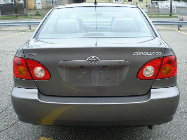 2004 Toyota Corolla SEL Sport Utility 4D