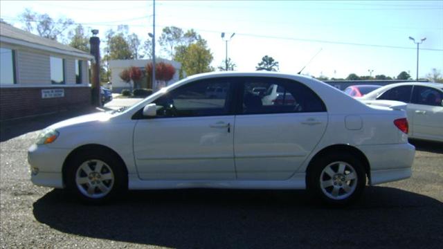 2004 Toyota Corolla XR