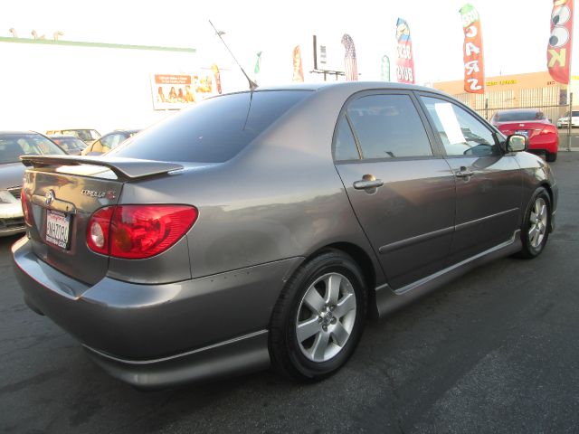 2004 Toyota Corolla XR